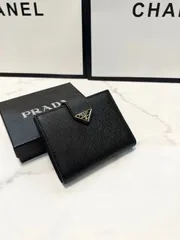 2024年最新】prada 財布 並行輸入の人気アイテム - メルカリ