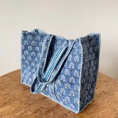 トートバッグ　ブロックプリント　コットンキルト　ブルー