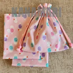 [255]給食袋とランチマット2枚の3点セット（小学校・女の子・ハンドメイド）（ピンク系、裏地なし、ランチョンマット40cm×60cm）