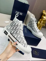 2024年最新】dior スニーカー 24.5の人気アイテム - メルカリ