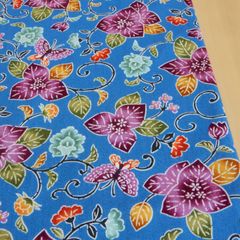 約110×50cm　紅型風 琉球柄 花とつる植物 沖縄 びんがた ブロード AP35904-1C ブルー　生地 布地 布 ハンドメイド