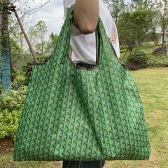 新品】大容量 エコバッグ Lサイズ58cm 大型 折りたたみ 買い物 レジ袋＜グリーン 緑色柄＞防水 撥水 防汚 環境 カラフル オシャレ カワイイ スーパー コンビニ 肉 野菜 冷凍食品 ドリンク コンパクト トートバッグ 便利 マスト 緑色