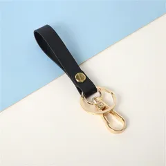 キーホルダー キーリング レディース メンズ 黒色 ユニセックス キーチェーン レザー調 鍵 かぎ カラビナ付き プレゼント ギフト おしゃれfa10000a024-black