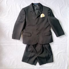 PONPIAN ポンピアン 男の子 子供用 スーツ 120㎝  ブラック チーフ  かっこいい 卒園式