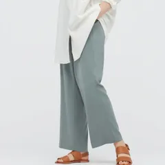 M 緑 サテンリラックスストレートパンツ 丈標準 新品 ユニクロ