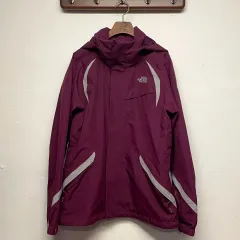 THE NORTH FACE(ザ・ノース・フェイス) (女性) ハイベント ライト パープル ウィンドブレーカー ジャケット
