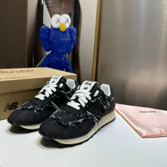 2024年最新】miumiu new balanceの人気アイテム - メルカリ