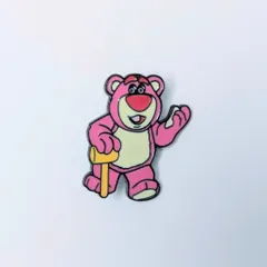 送料無料！ ★ピンズ PINS★ピンバッジ 【 トイストーリー / TOY STORY 】 ロッツォ ハグベア / くまのぬいぐるみ〚アメリカン雑貨 アメトイ〛