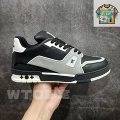 Louis Vuitton trainer 黒のロートップのファッショナブルなカジュアル シューズ｜本日限定特価｜新品未使用-WTO店名をご確認ください