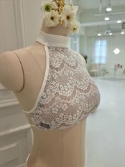 Peacock（ピーコック）｜Sol Blanc（ソルブラン）Himalaya White（ヒマラヤホワイト／白）　ポールダンスウェア　エアリアルフープ　ヨガ　エキゾチック　アクロバット　エアリアルティシュー　レッスン着