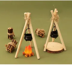 ミニチュア 雑貨 キャンプ 焚火セット 鍋 マキ ドールハウス キット  アウトドア 木製  1/12  子供  和風 ホビー 手芸 50029