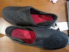 靴 ブラック