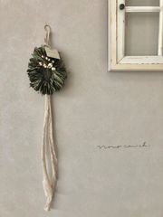 eaf mille-feuille 木の葉と木の実のドロップリース　60cm