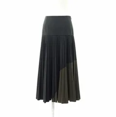 2024年最新】ブランドスカートの人気アイテム - メルカリ 