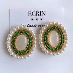 【#1402】シェル　ゴールド　グリーン　パール　ビーズ刺繍　ハンドメイドアクセサリー　ピアス　イヤリング　可愛い　結婚式
