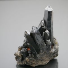 モリオン クラスター  ケアンゴーム クラスター チベット産 黒水晶 1点物 魔除け 除障石 破邪 浄化  約670g   天然石・置き物