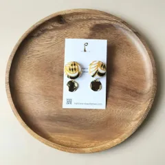 アフリカ布 ピアス gold  maze