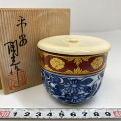 希少品 日本香堂 有田焼 其泉窯 香炉 春秋文 筒型 三足香炉 茶道具