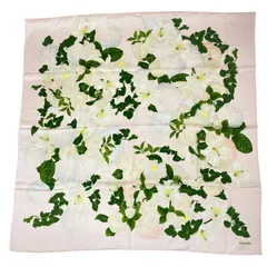 CHANEL柄 scarf スカーフ　ココマーク　大判 CHANEL シャネル スカーフ ココマーク チェーン柄 大判スカーフ