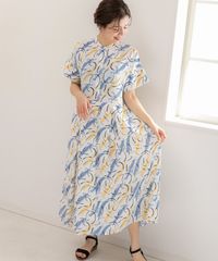 大人可愛い 夏の定番 匿名配送【新品・未使用】ホワイト M バンドカラーシャツ アートプリント半袖ワンピース