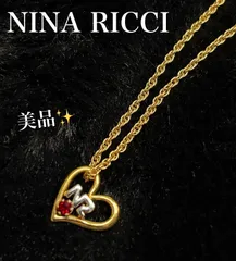 美品✨ NINA RICCI ニナリッチ ラインストーン ネックレス ペンダント アクセサリー レディース ゴールド系ハート送料込み