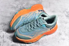 2024年最新】speedgoat5の人気アイテム - メルカリ
