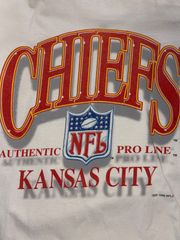 90s 1996　CHIEFS　カンザスシティ・チーフス　NFL　アメリカンフットボール　シャドー　ヴィンテージ　ｔシャツ　アメカジ　カレッジ