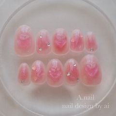 うるうるピンクのチークネイル⋆*