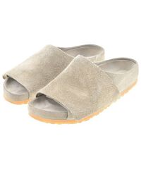 Item thumbnail for item 4f81bd22-ed37-45d2-990e-6df56e1e0160