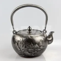 砂鉄 急須 瓶 鉄瓶 清末作 共箱 未使用 AZ912 砂鉄 急須 瓶 鉄瓶 清末作 共箱 未使用 AZ912 砂鉄 急須 瓶 鉄瓶