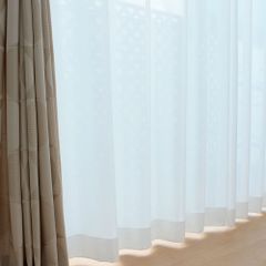 【大きめサイズ】防虫加工　レースカーテン　無地　ホワイト　巾145cm×丈218cm　1枚入り
