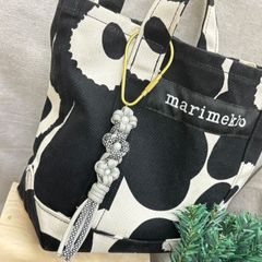 パラコード　お花　キーホルダー