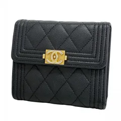 【5hc2481-h】シャネル 三つ折り財布 マトラッセ ボーイシャネル キャビアスキン ブラック ゴールド金具【中古】レディース