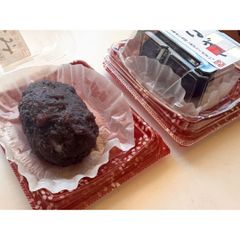 冷凍おはぎ　8個（1個入8セット）　自家製つぶ餡を使った甘さ控えめのおはぎ　冷凍スイーツ