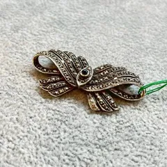 ブローチ シルバー925 アンティーク チャーム オニキス マーカサイト 925刻印 ヴィンテージ風 アクセサリー レディース メンズ ユニセックス ジュエリー おしゃれ 上品 高級感 個性派 プレゼン