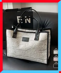 新品 トートバッグ レディース スクエアバッグ 大容量 きれいめ ビジネス ハンドバッグ 黒 【送料無料】