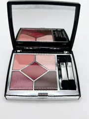 【新品未使用】Dior サンク クルール クチュール 879 ルージュ トラファルガー