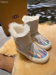 2024年最新】UGG ブーツ ショート クラシック 新品の人気アイテム