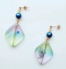 ハンドメイドアクセサリー　いご草　【No.169】