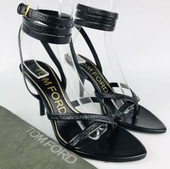 新品未使用★TOM FORD・トム フォード レディース レザー エンボス加工ブランドロゴアンクルストラップ トングサンダル （38）
