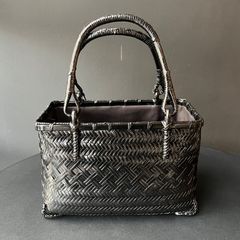 【未使用】Y2K VIVIENNE TAM DRAGON BASKET BAG 未使用】Y2K VIVIENNE TAM DRAGON BASKET BAG - メルカリ