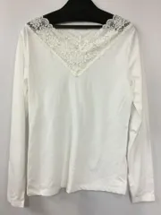 アースミュージック＆エコロジー　白カットソー