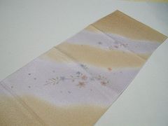 【訳あり】帯揚げ 正絹 綸子 ベージュ系 花柄 小紋 訪問着 色無地 付下げ 小物 着付け小物