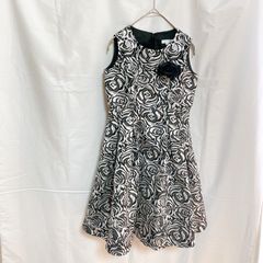 美品 Catherine Cottage キャサリンコテージ 女の子 子供用ドレス  ワンピース 140㎝  リボン コサージュ バラ ジャガード  ブラック シルバー
