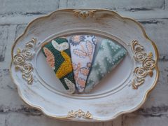 handmadeパッチンピン　⌘専用ページ②⌘ ミナペルホネン handmadeパッチンピン ⌘ring flower⌘ ミナペルホネン - メルカリ