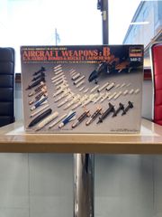 プラモデル　戦闘機　爆弾　エアクラフト　ウェポンB アメリカ特殊爆弾セット　1/48