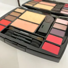 2024年最新】chanel travel makeup paletteの人気アイテム - メルカリ