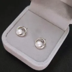 099P【高品質✨】ホワイト　装飾　サークル　一粒　淡水真珠　シルバー　ピアス