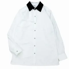 未使用品 CHANEL シャネル 22B ライオンボタン ベロア衿 シャツ 長袖 トップス ホワイト サイズM レディース 【中古】 /TNTのサムネイル