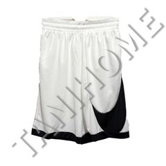 NIKE ショートパンツ　ホワイト
